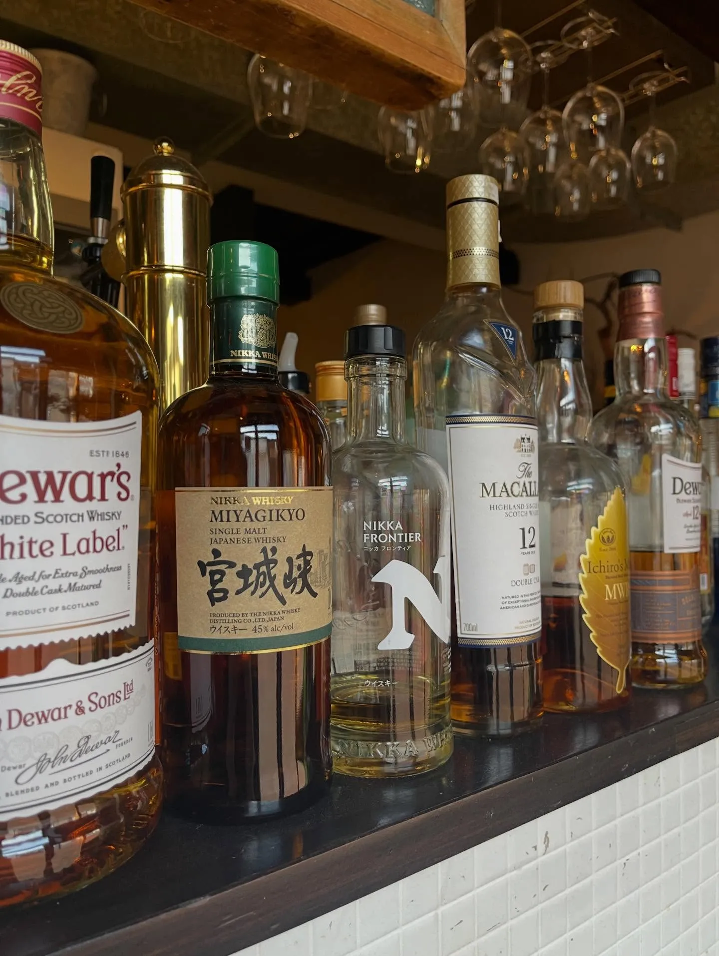ちょっとずつウイスキー増えてる笑